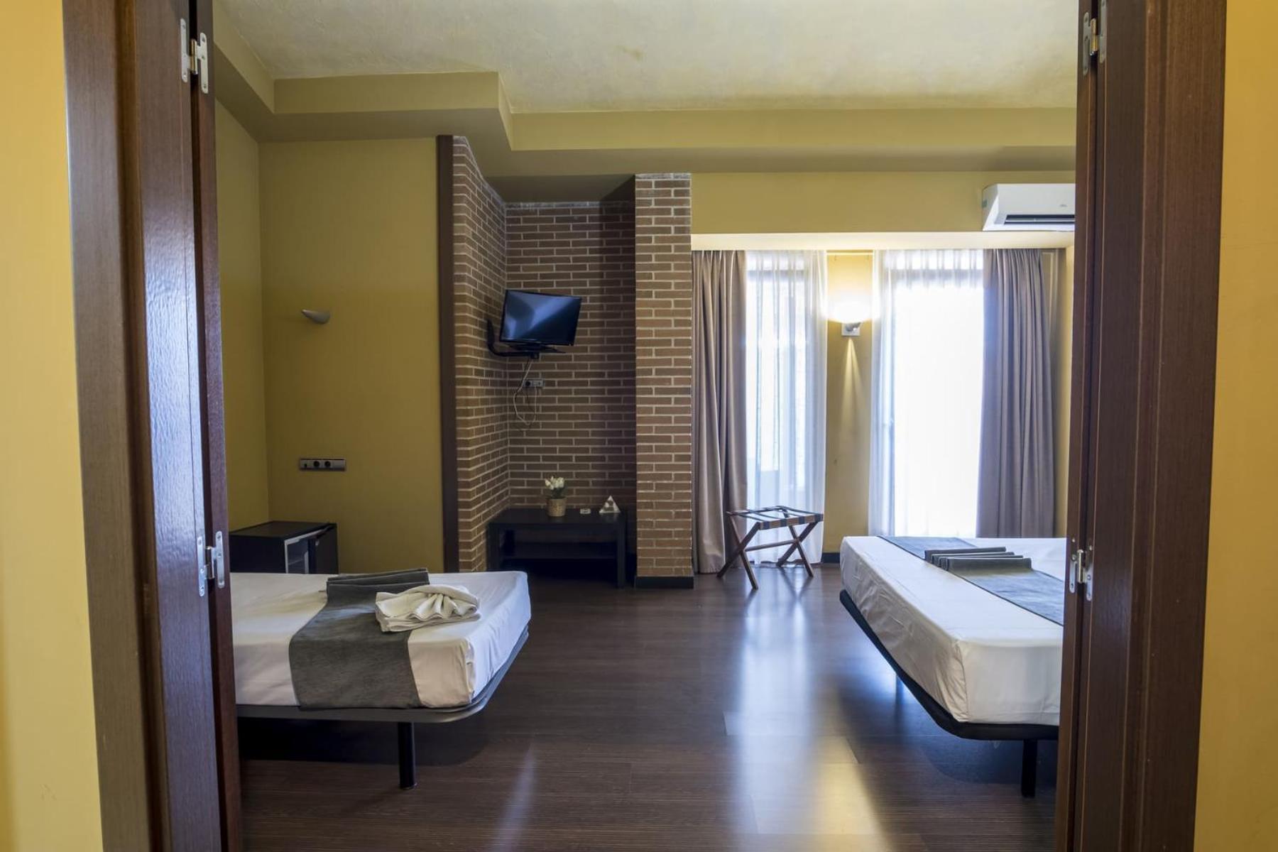 Hotel Alda Castillo De Оліте Екстер'єр фото
