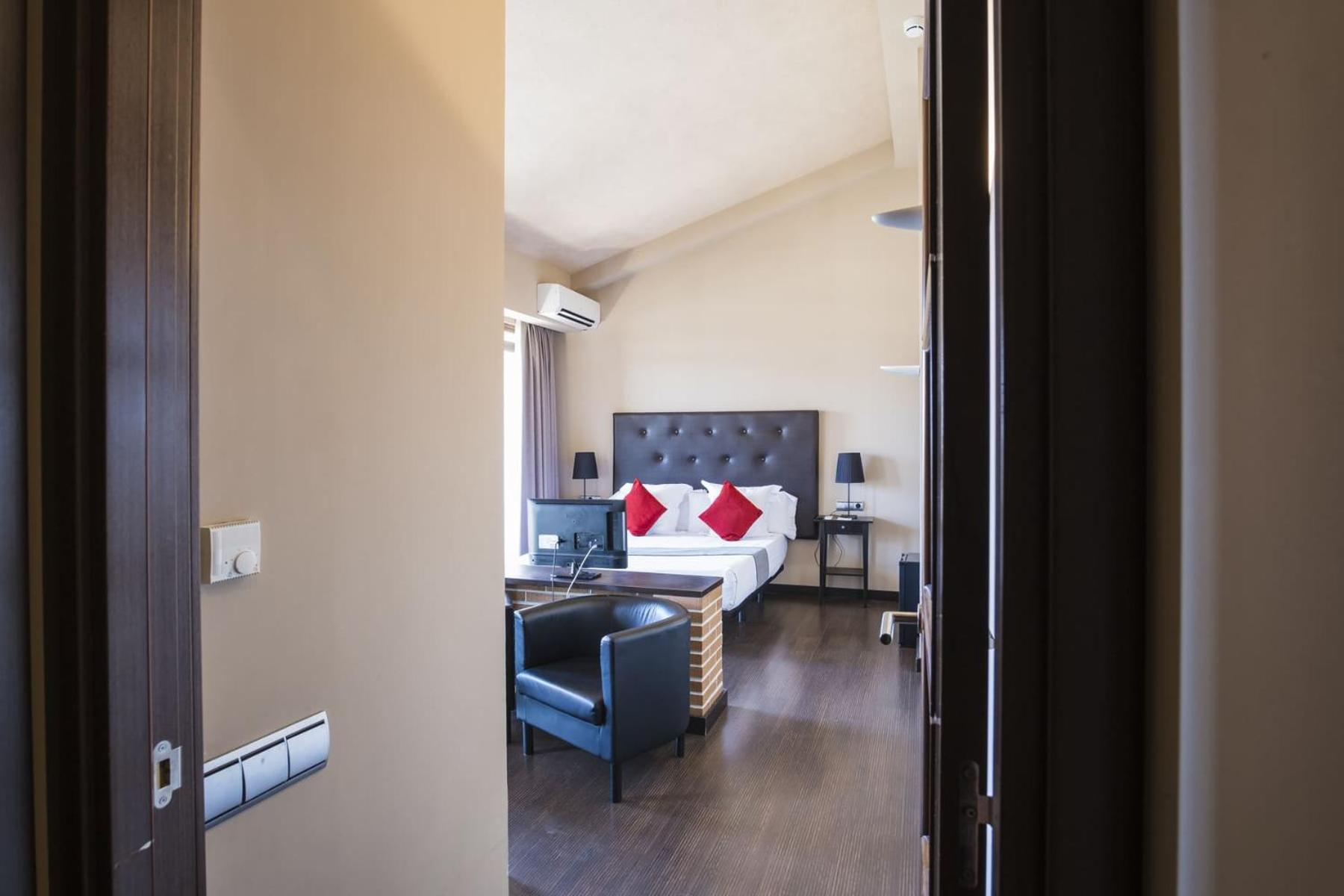 Hotel Alda Castillo De Оліте Екстер'єр фото