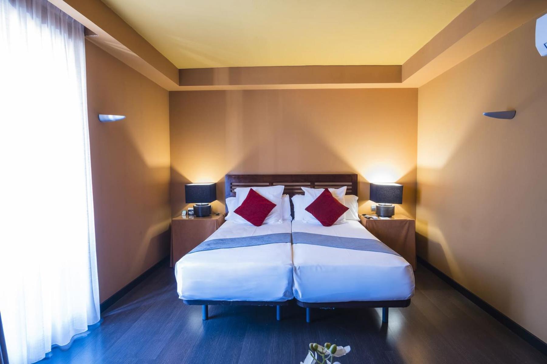 Hotel Alda Castillo De Оліте Екстер'єр фото