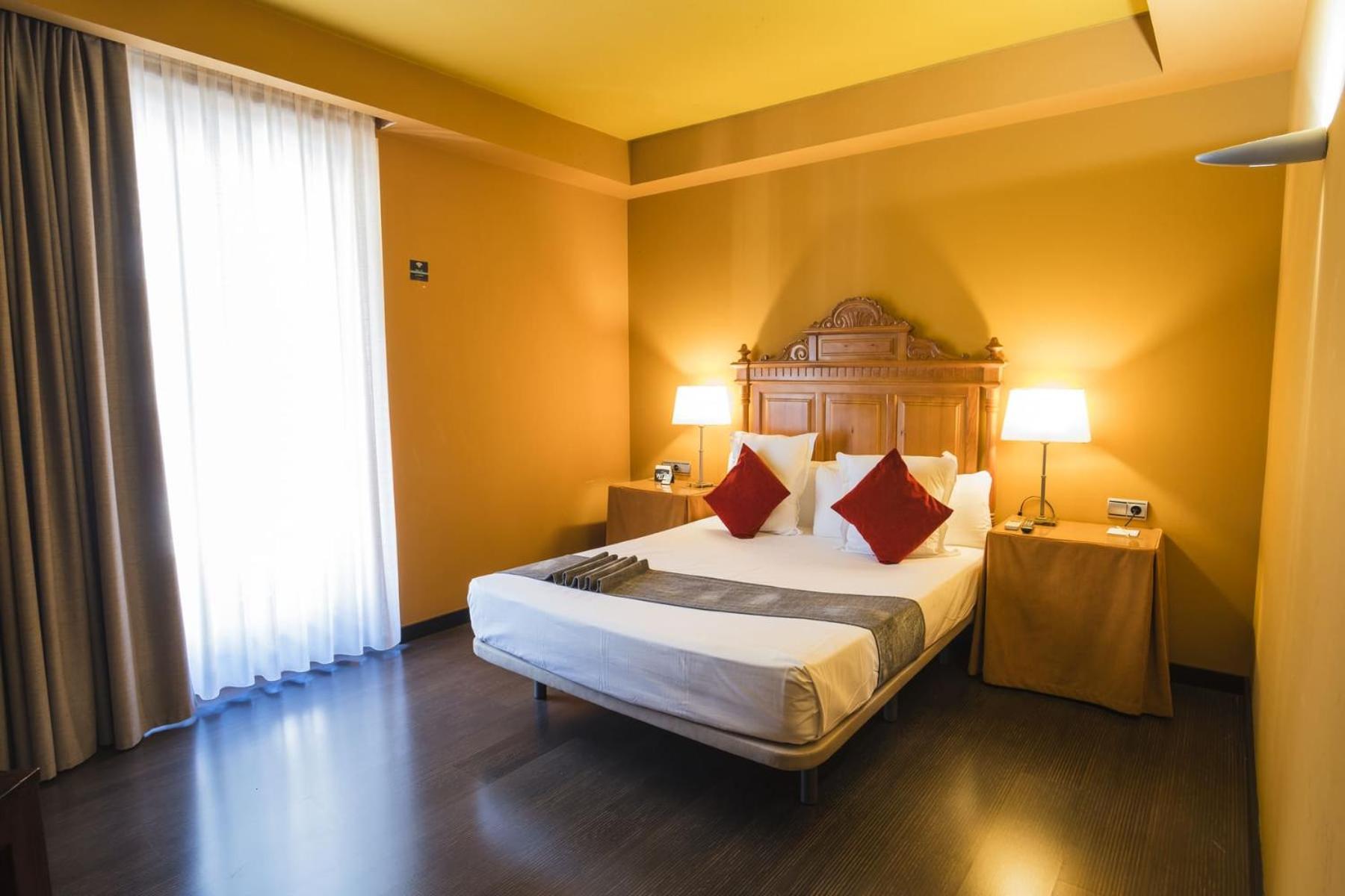 Hotel Alda Castillo De Оліте Екстер'єр фото